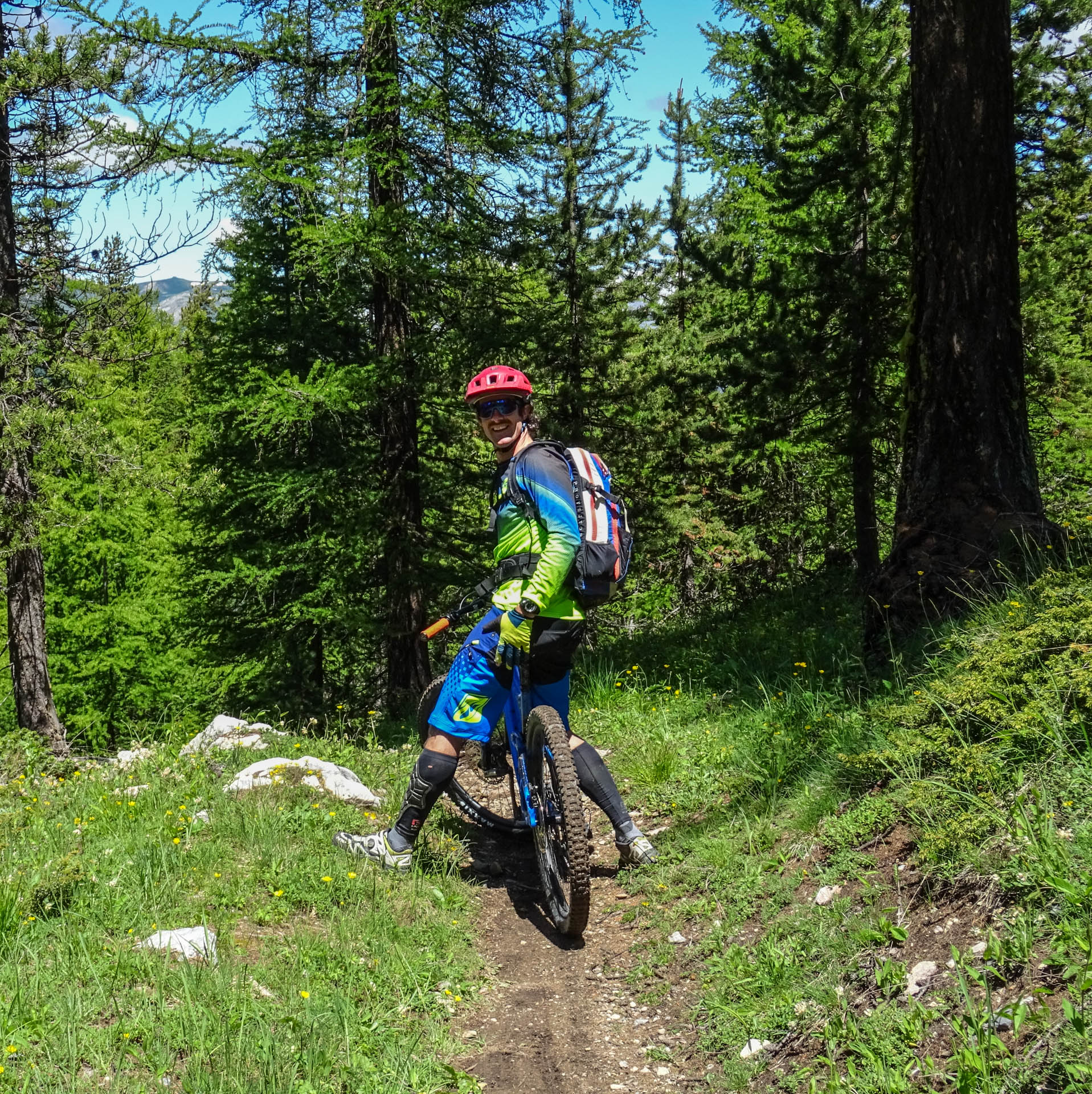 Départ du sentier de descente
